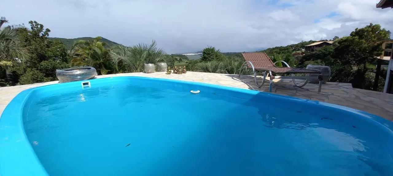 Villa Santorini Praia do Rosa com piscina e jacuzzi