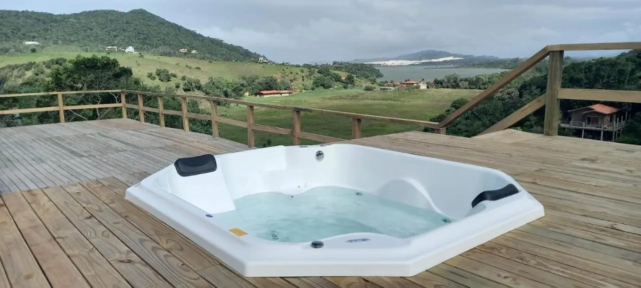 Villa Santorini Praia do Rosa com piscina e jacuzzi Brasile
